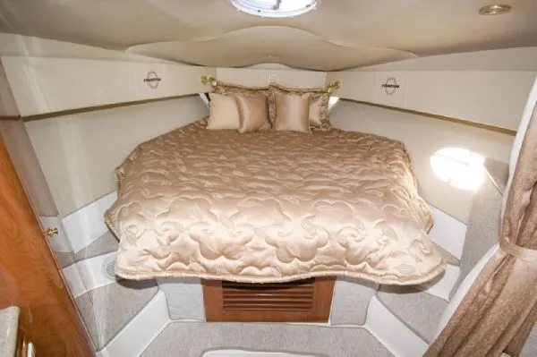 Slide: The Image of Fountain 38 Sportfish Cruiser MD 2007 - 8