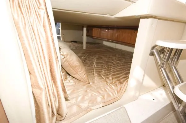 Slide: The Image of Fountain 38 Sportfish Cruiser MD 2007 - 9