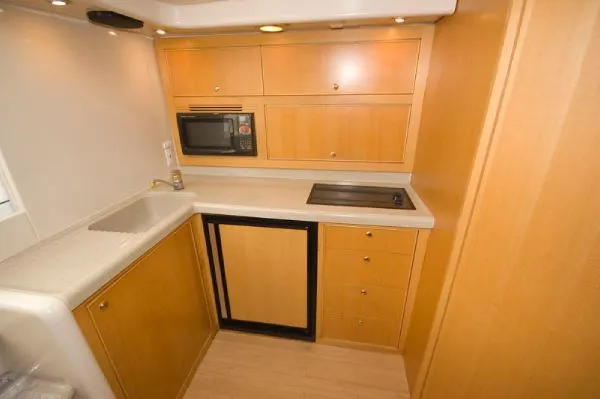 Slide: The Image of Riviera 40 Offshore Express 2000 - 4