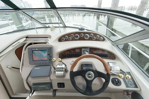 Slide: The Image of Sea Ray 340 Sundancer 2002 - 4