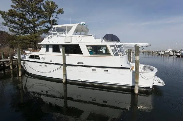 Slide: The Image of Hatteras 61 Cockpit Motoryacht 1982 - 1
