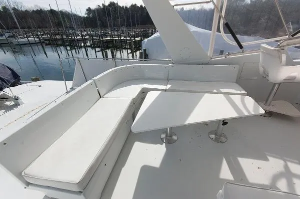 Slide: The Image of Hatteras 61 Cockpit Motoryacht 1982 - 8