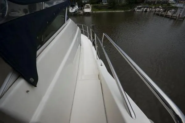 Slide: The Image of Silverton 43 Sport Bridge 2005 - 10