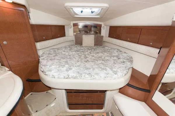 Slide: The Image of Sea Ray 340 Sundancer 2005 - 11