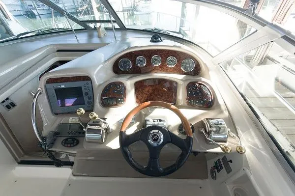 Slide: The Image of Sea Ray 340 Sundancer 2005 - 4