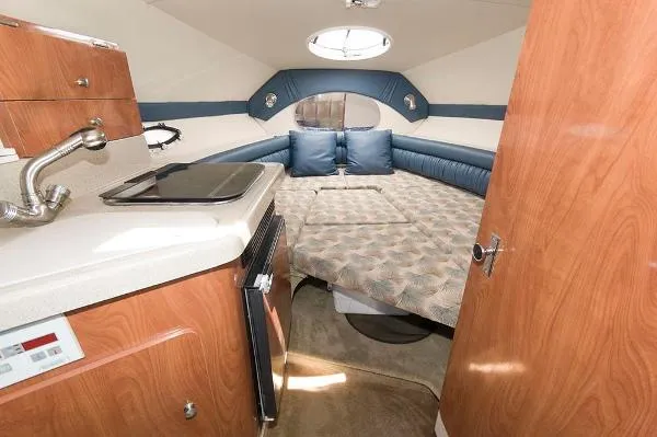 Slide: The Image of Glastron 259 Sport Cruiser 2007 - 11