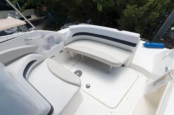 Slide: The Image of Glastron 259 Sport Cruiser 2007 - 7