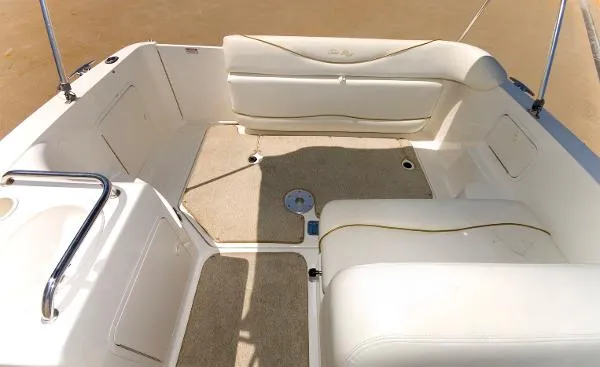 Slide: The Image of Sea Ray 260 Sundancer VA 2001 - 11