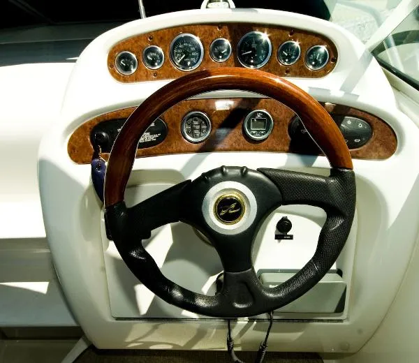 Slide: The Image of Sea Ray 260 Sundancer VA 2001 - 5