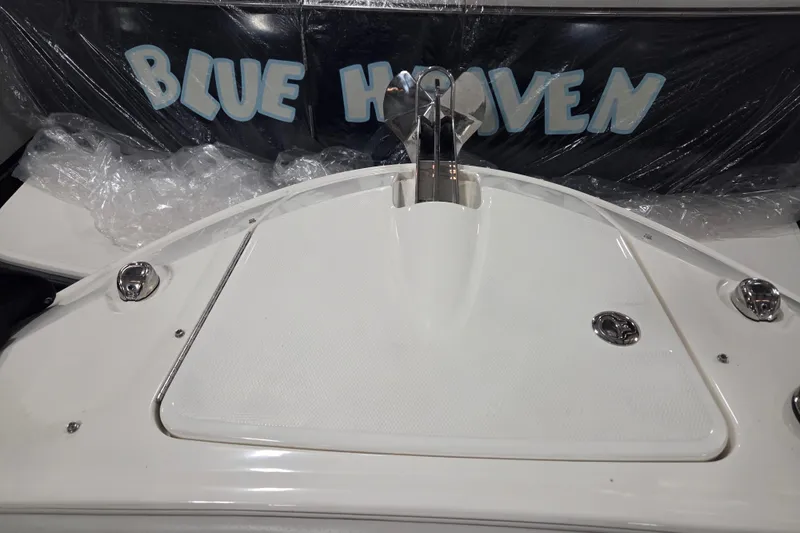 Slide: The Image of 2023 Sea Ray SLX 350 boat anchor system with Quick control and chain. - 42