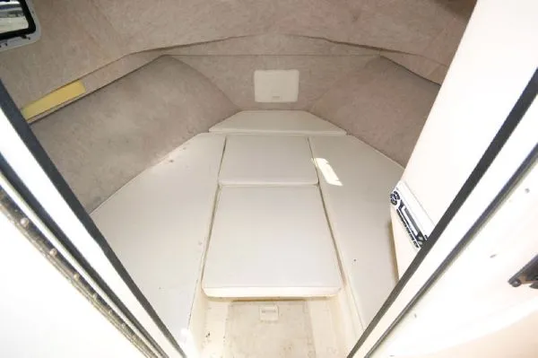 Slide: The Image of Parker Marine 2520 XL 2002 - 7