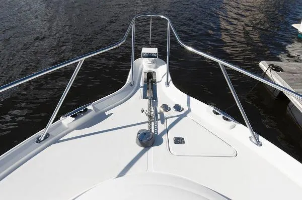 Slide: The Image of Tiara 4300 Sovran IPS 2006 - 11