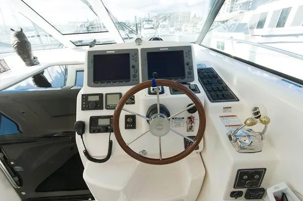 Slide: The Image of Tiara 4300 Sovran IPS 2006 - 7