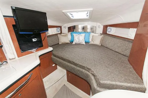 Slide: The Image of Sea Ray 300 Sundancer 2003 - 9