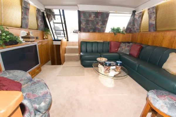 Slide: The Image of Silverton 46 Motor Yacht (MD) 1994 - 3