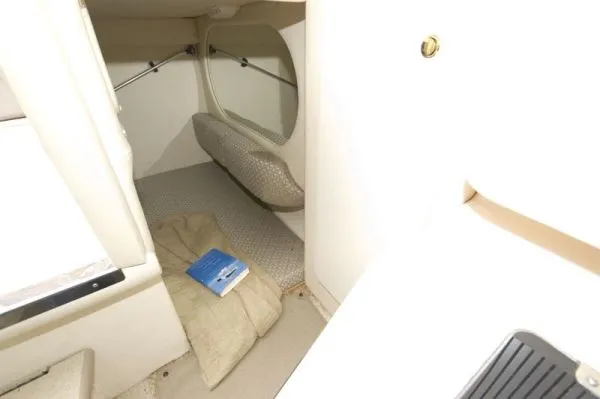 Slide: The Image of Sea Ray 260 Sundancer (MD) with Trailer 2001 - 5