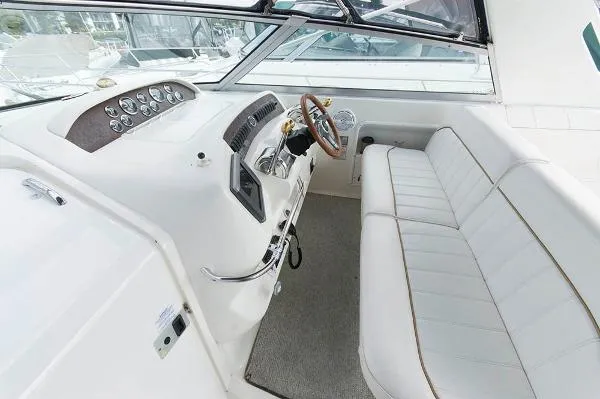 Slide: The Image of Sea Ray 330 Sundancer 1999 - 4