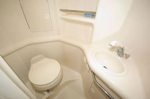 Slide: The Image of Sea Ray 310 Sundancer (MD) 1999 - 7