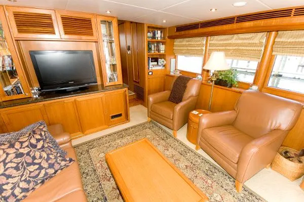 Slide: The Image of Alaskan 56 Raised Pilothouse 2006 - 11