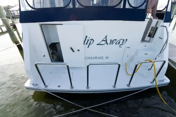 Slide: The Image of Alaskan 56 Raised Pilothouse 2006 - 8