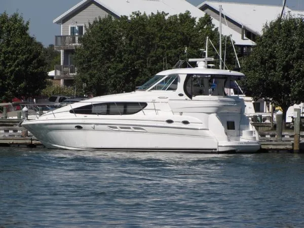 Slide: The Image of Sea Ray 390 Motor Yacht MD 2004 - 0