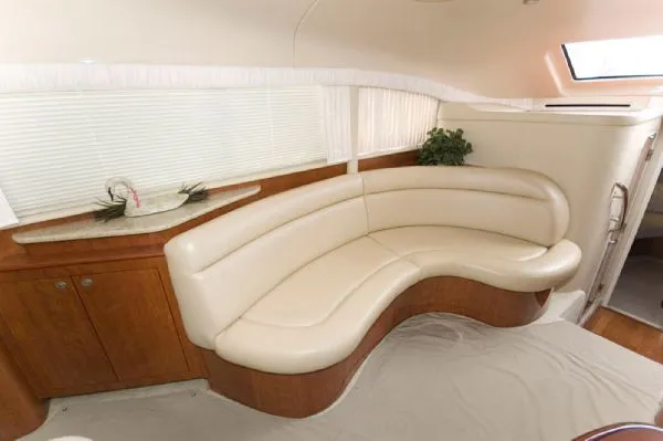 Slide: The Image of Sea Ray 390 Motor Yacht MD 2004 - 8