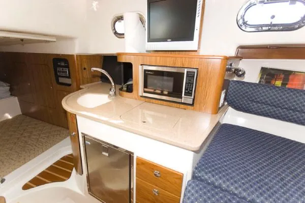 Slide: The Image of Pursuit 315 OS (MD) 2009 - 4