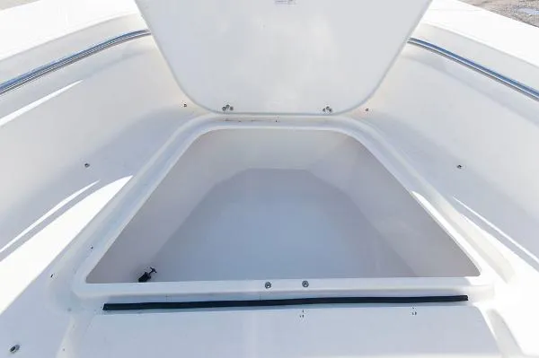 Slide: The Image of Sea Fox 216 Center Console 2010 - 7