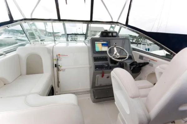 Slide: The Image of Robalo 305 2009 - 11