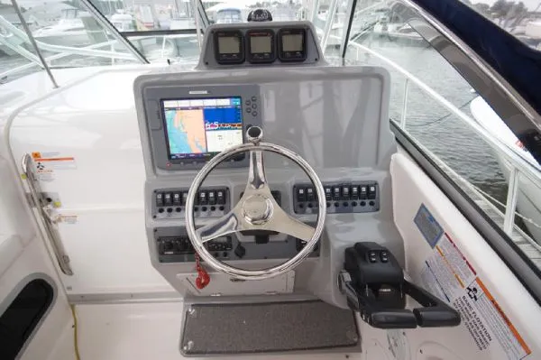Slide: The Image of Robalo 305 2009 - 9
