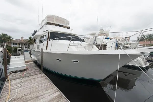 Slide: The Image of Viking 55 Motoryacht Walkaround 1989 - 2