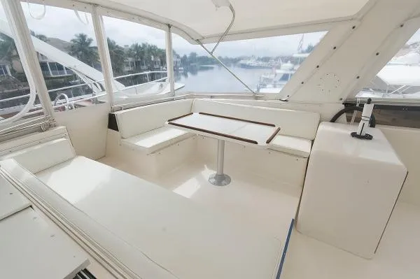 Slide: The Image of Viking 55 Motoryacht Walkaround 1989 - 6
