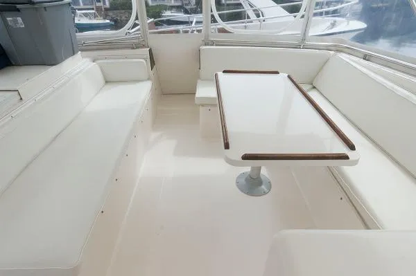 Slide: The Image of Viking 55 Motoryacht Walkaround 1989 - 7