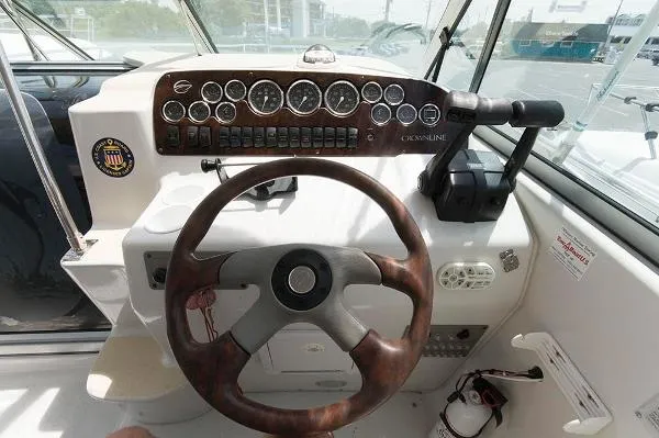 Slide: The Image of Crownline Boats 290 CR 2002 - 4