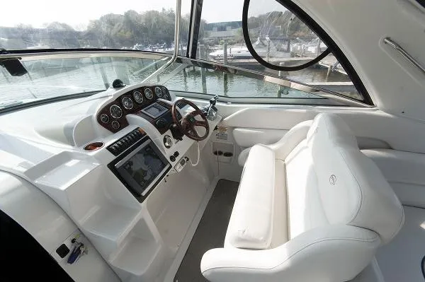 Slide: The Image of Crownline Boats 340 CR 2008 - 4
