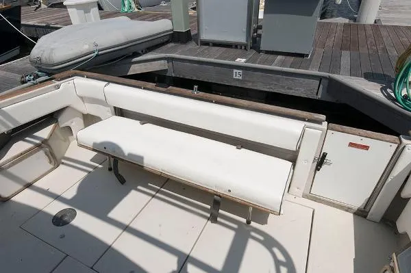 Slide: The Image of Sea Ray 300 Sundancer 1986 - 11