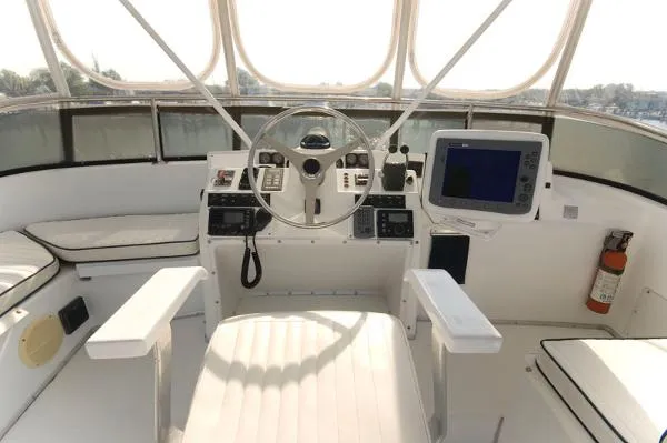 Slide: The Image of Tollycraft 39 Cockpit Motor Yacht MD 1990 - 6