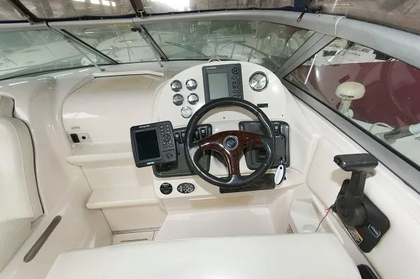 Slide: The Image of Monterey 245 Cruiser 2003 - 6