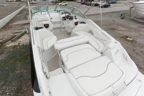 Slide: The Image of Crownline Boats 275 CCR 2005 - 8