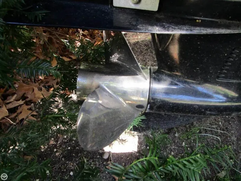 Slide: The Image of Boston Whaler 205 Eastport 2005 - 5