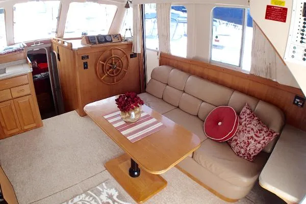 Slide: The Image of Mainship 390 Sedan Trawler 1997 - 11
