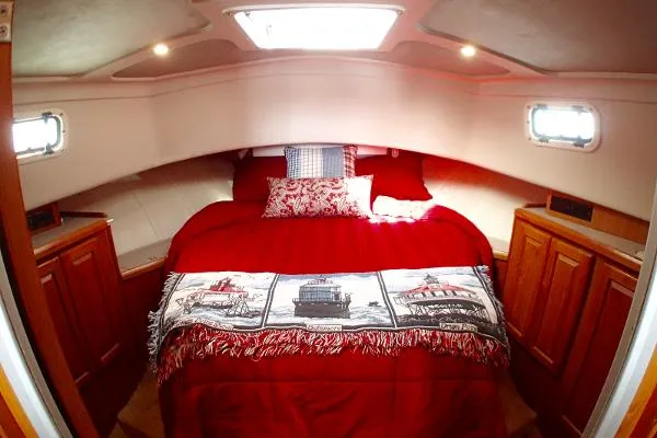 Slide: The Image of Mainship 390 Sedan Trawler 1997 - 7