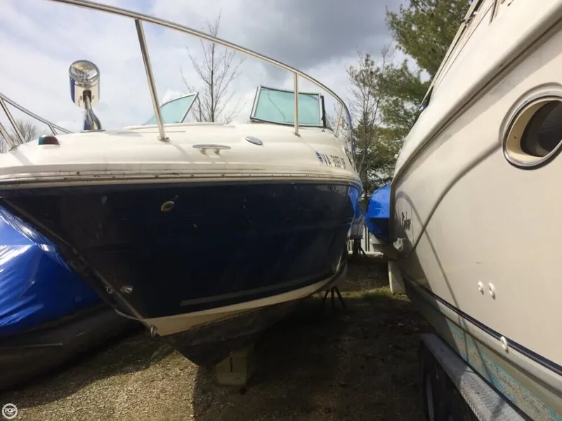 Slide: The Image of Sea Ray 240 Sundancer 2010 - 3