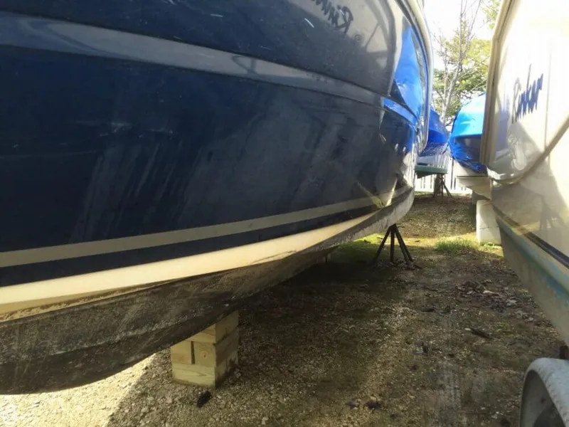 Slide: The Image of Sea Ray 240 Sundancer 2010 - 4