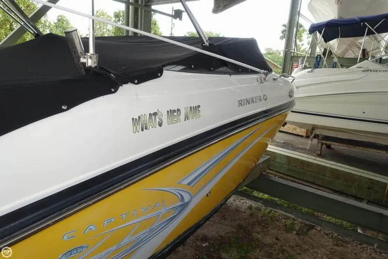 Slide: The Image of Rinker Captiva 246 2010 - 4