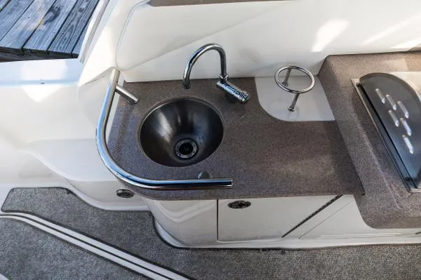 Slide: The Image of Sea Ray 310 Sundancer 2008 - 8