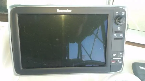 Slide: The Image of Marine Trader 38 Double Cabin Trawler 1998 - 7