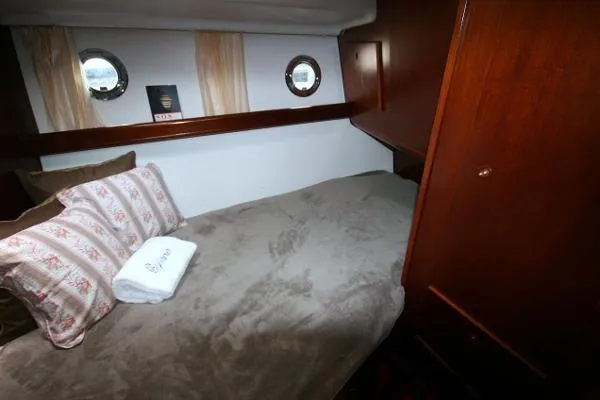 Slide: The Image of Beneteau 42 Swift Trawler 2006 - 11