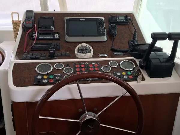 Slide: The Image of Beneteau 42 Swift Trawler 2006 - 9