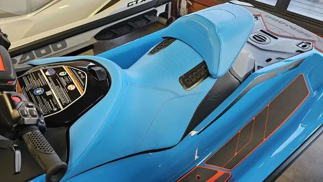 Slide: The Image of Sea-Doo RXP-X™ 325 Tech, BRP Premium A, iBR Gulfstream Blu 2026 - 14